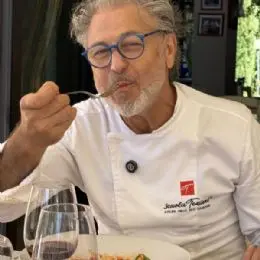 Lo Chef assapora i propri fusilli